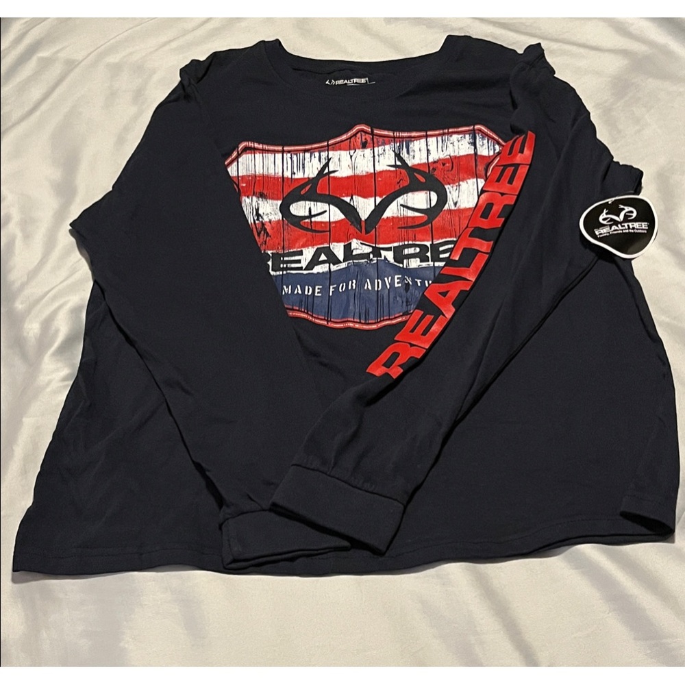 NWT Realtree Navy Long Sleeve Tee with Patriotic colors and Deer Antlers Size XL